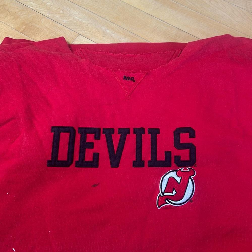 Vintage XL NHL Devils cut off the shoulder crewneck